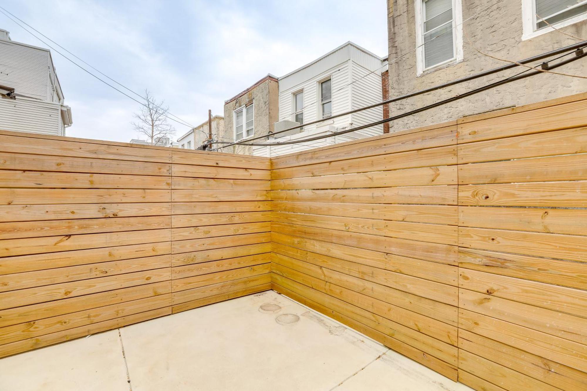 3 Mi To Center Modern Gem With Rooftop Patio Philadelphia