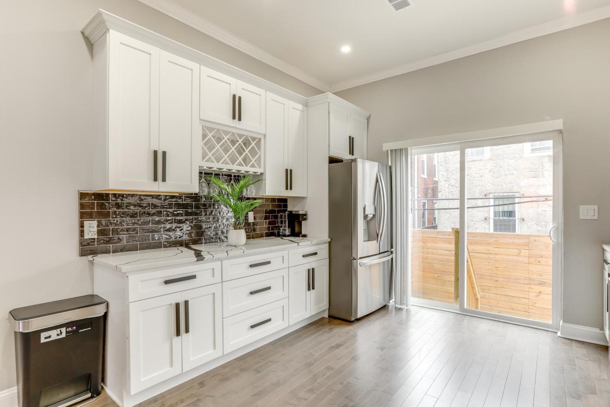 3 Mi To Center Modern Gem With Rooftop Patio Philadelphia